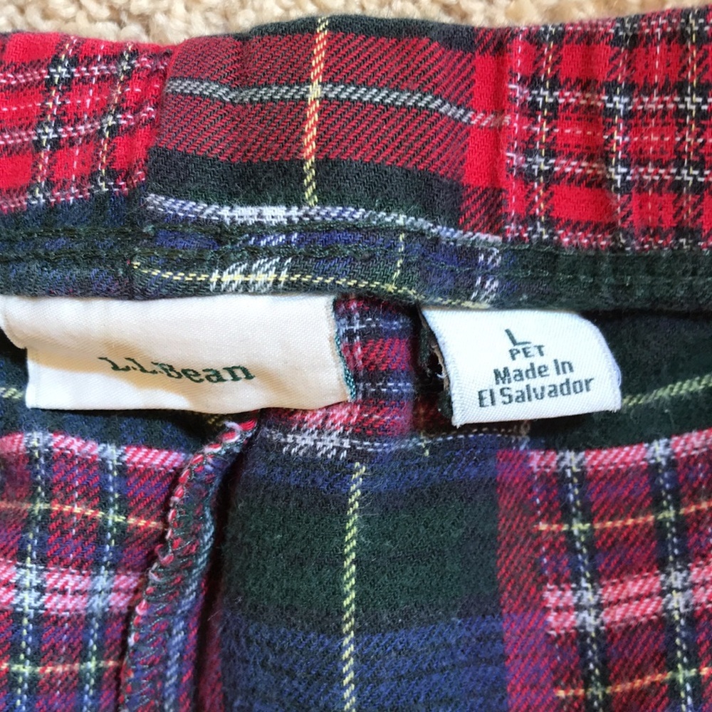 L.L.Bean Large Red Multi Patch Cotton Pajama Bott… - image 3